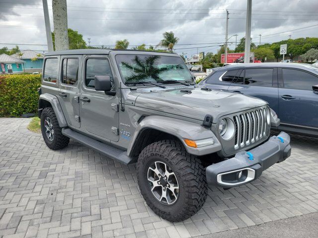 2022 JEEP Wrangler