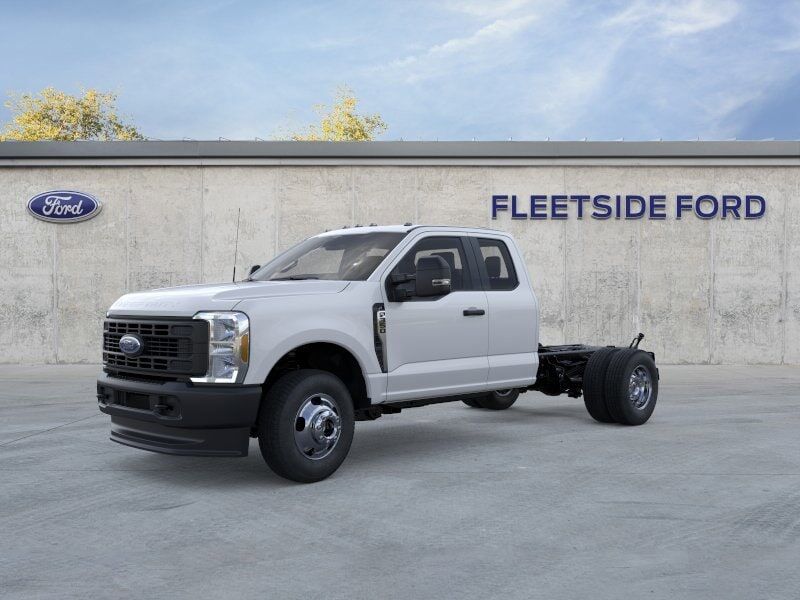 2025 FORD F-350