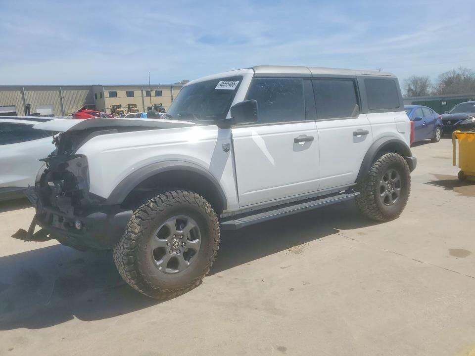 2024 FORD Bronco