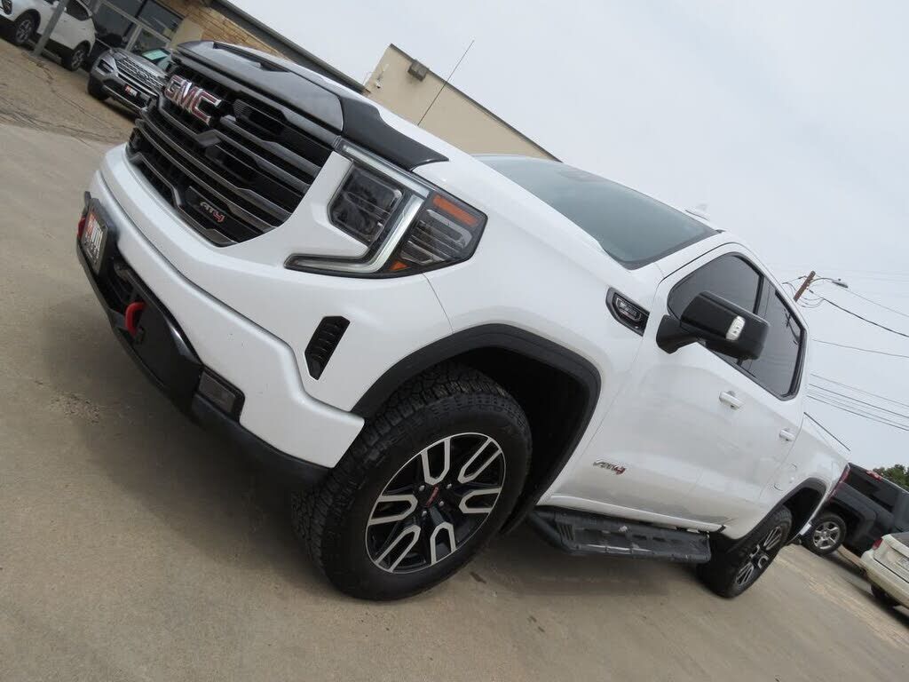 2022 GMC Sierra