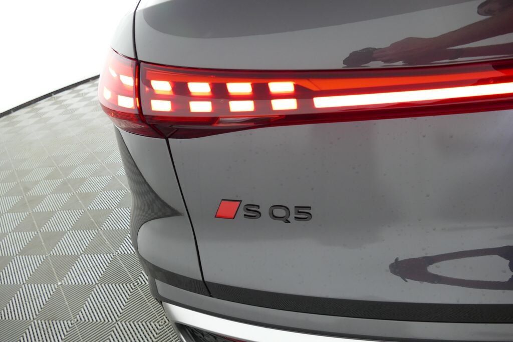 2026 Audi SQ5