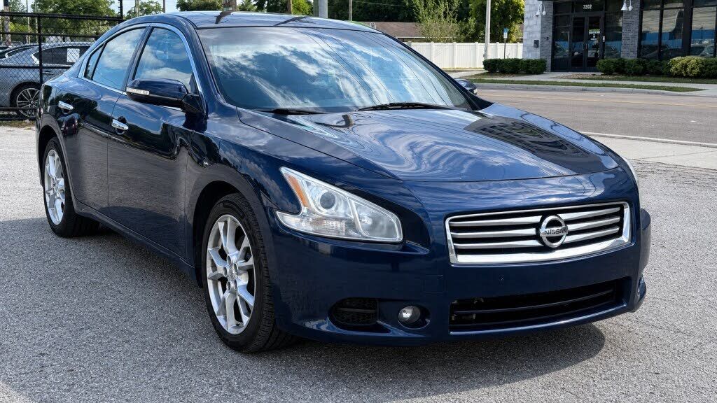 2014 NISSAN Maxima
