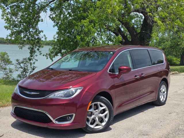 2019 CHRYSLER Pacifica