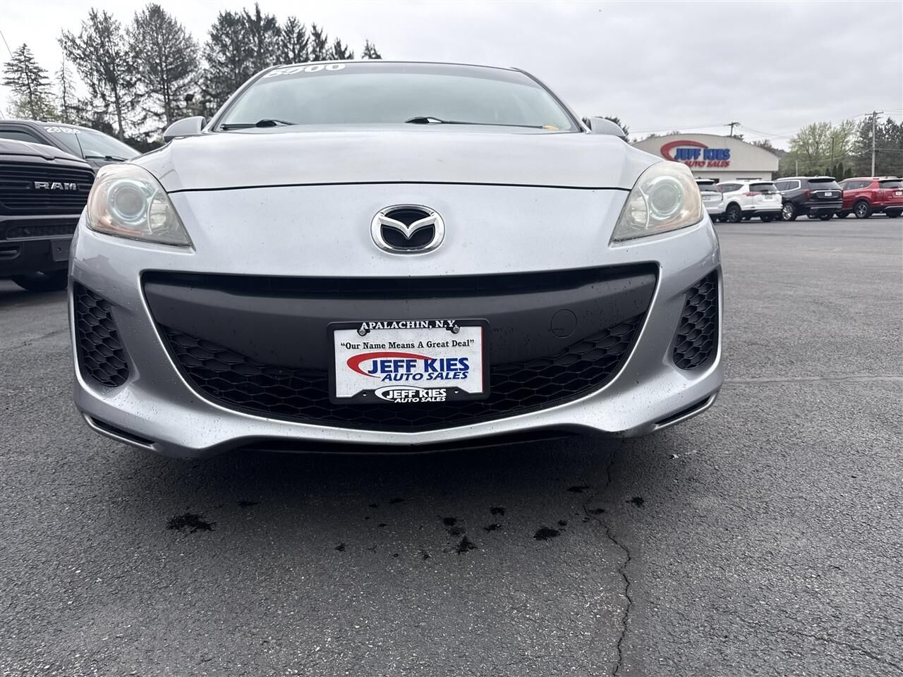 2013 MAZDA Mazda3