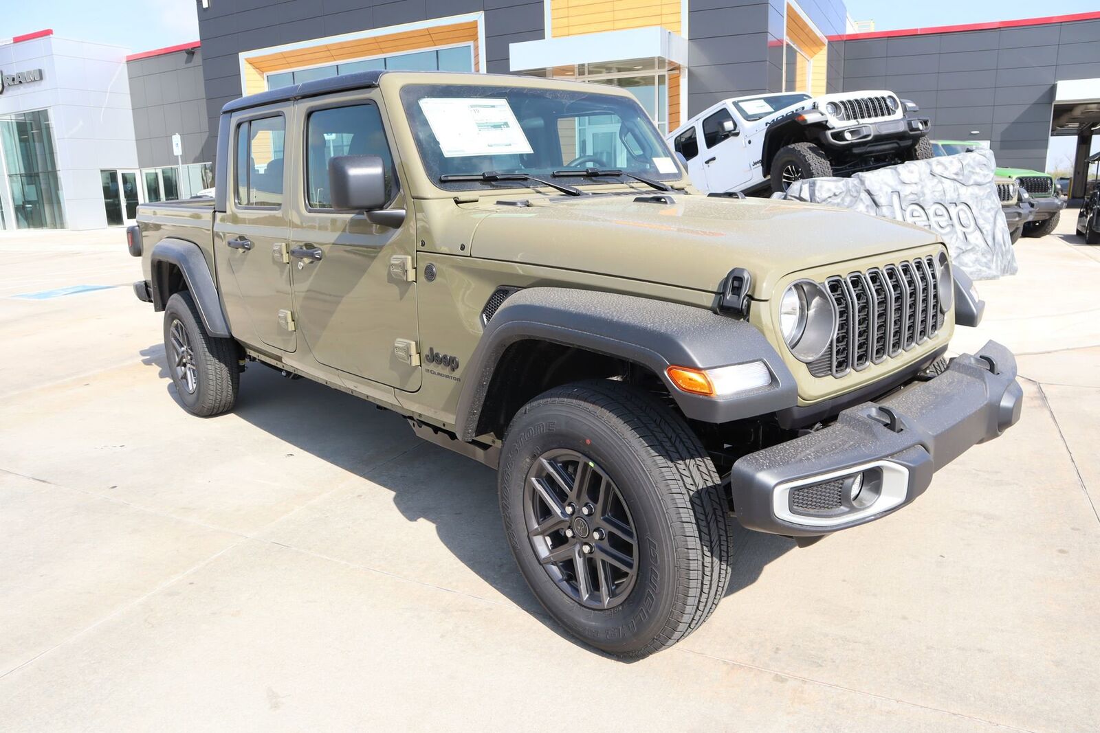 2026 JEEP Gladiator