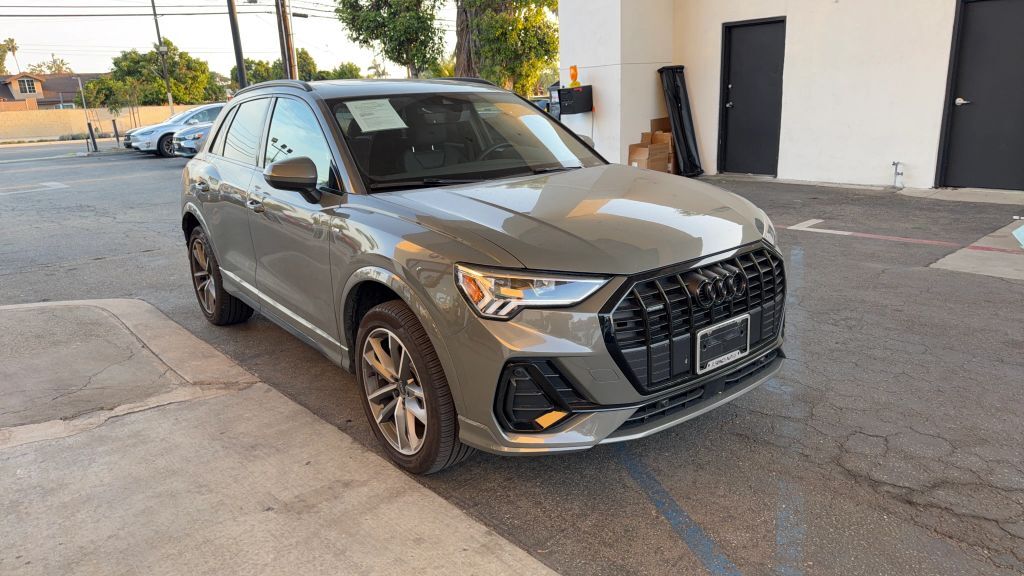 2024 AUDI Q3