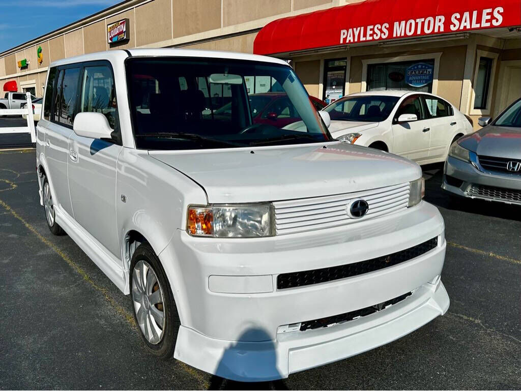 2005 TOYOTA SCION