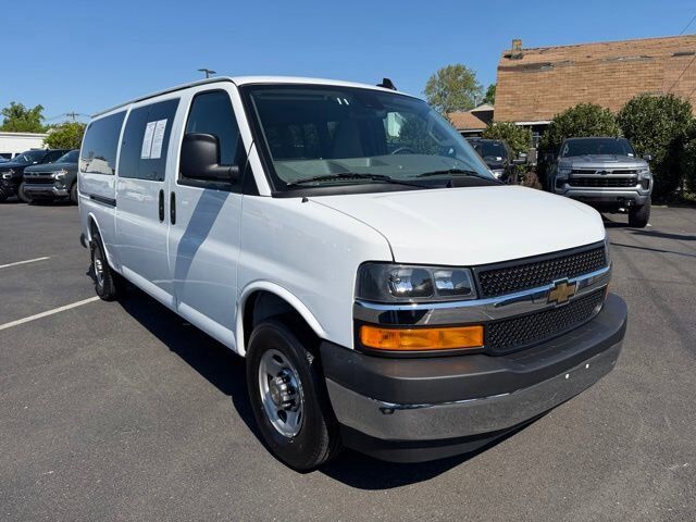 2025 CHEVROLET Express