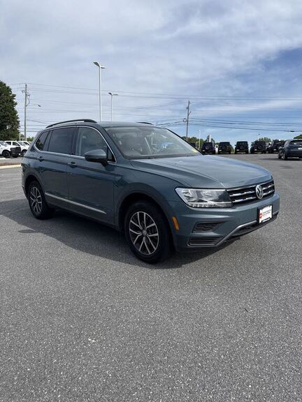 2020 VOLKSWAGEN Tiguan