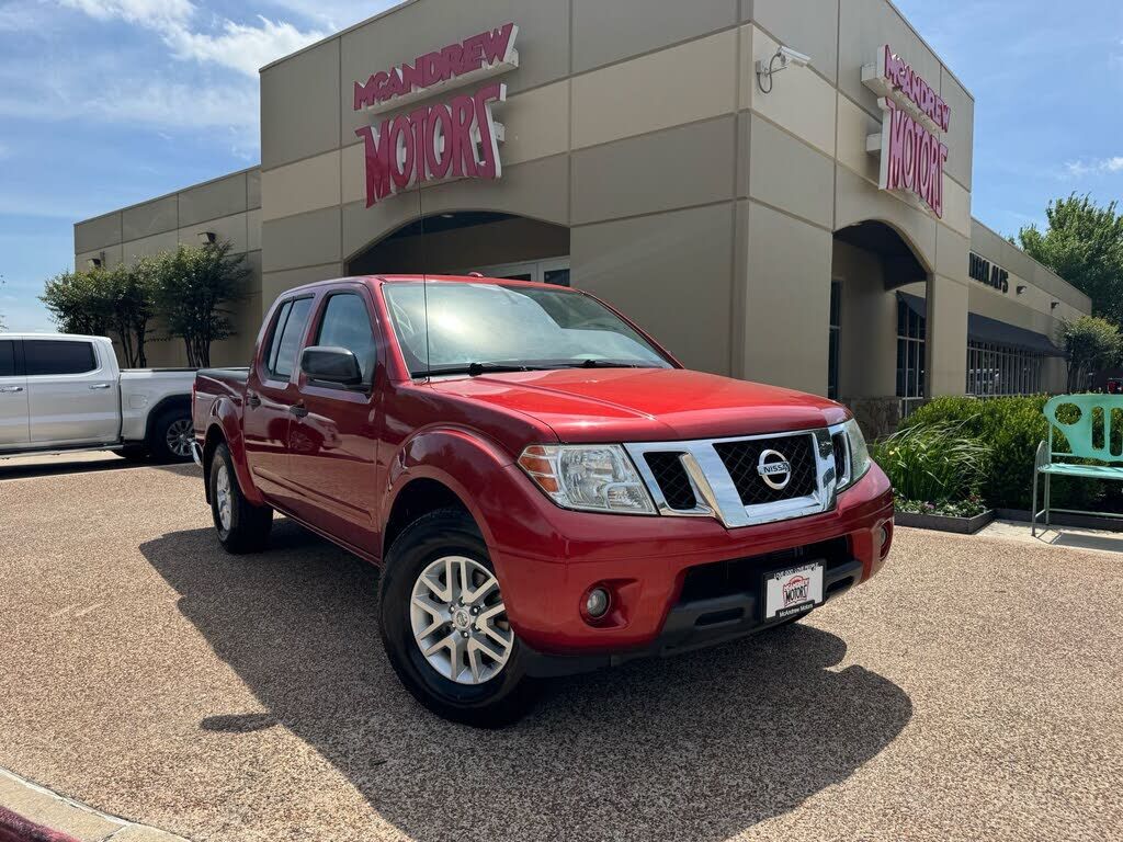 2017 NISSAN Frontier