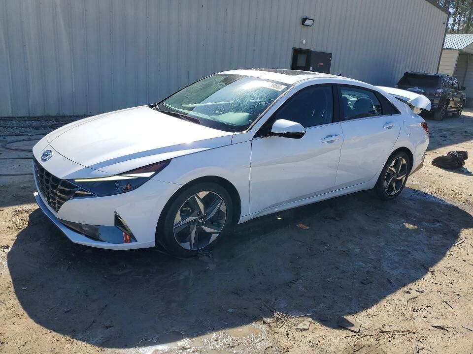 2021 HYUNDAI Elantra