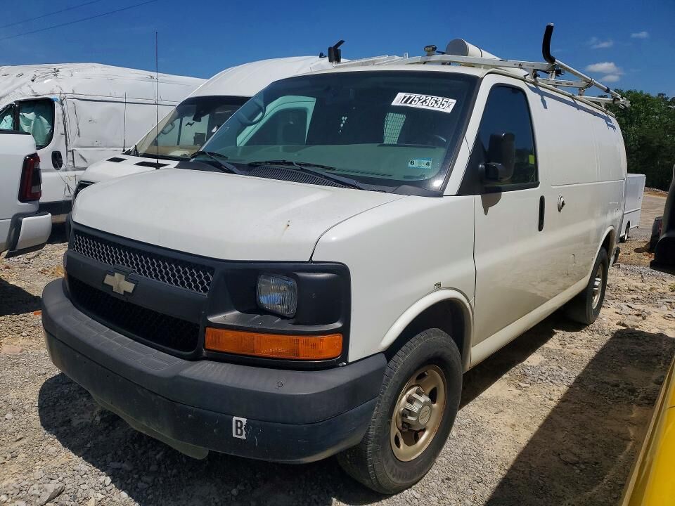 2013 CHEVROLET Express