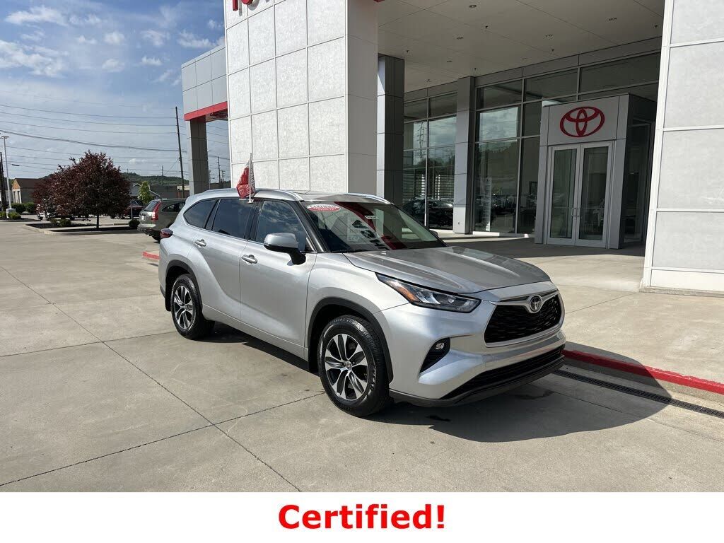 2020 TOYOTA Highlander