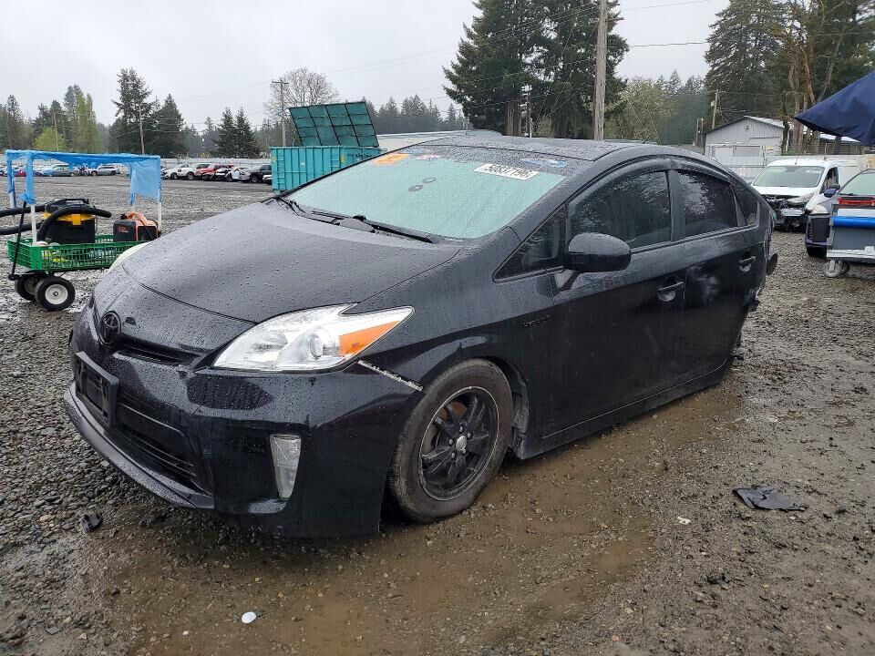 2015 TOYOTA PRIUS