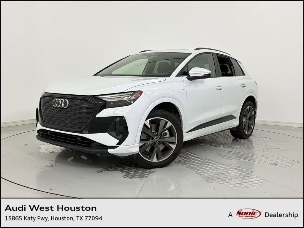 2023 AUDI Q4