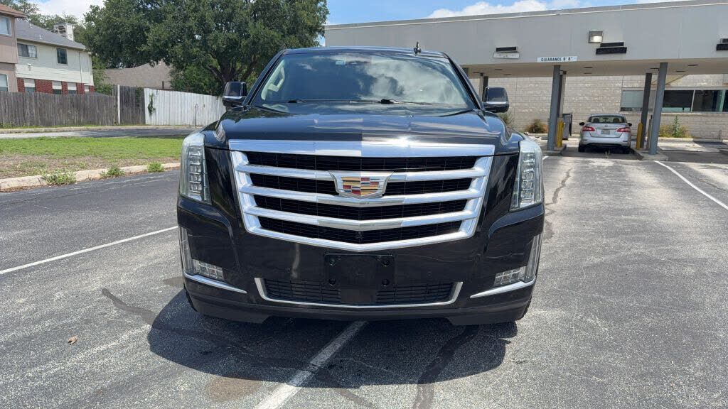 2017 CADILLAC Escalade ESV