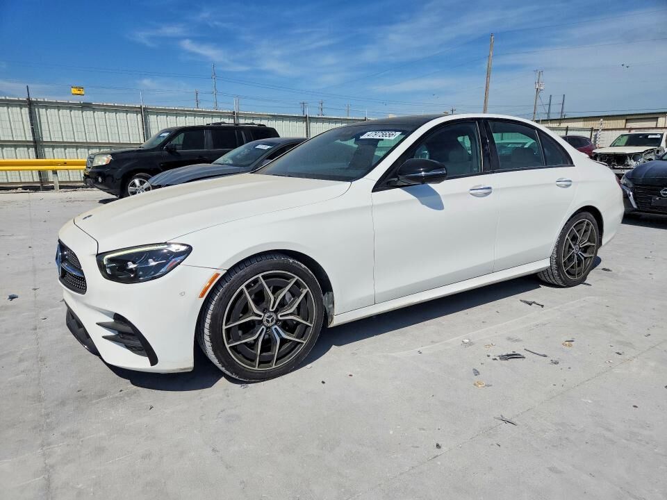 2022 MERCEDES-BENZ E-Class
