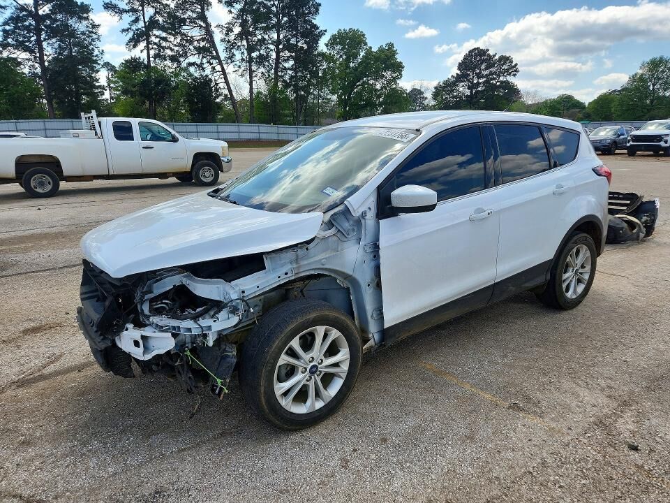 2019 FORD Escape