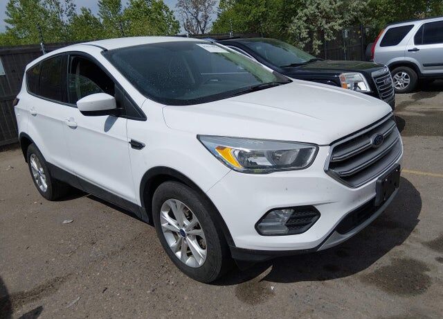 2017 FORD Escape