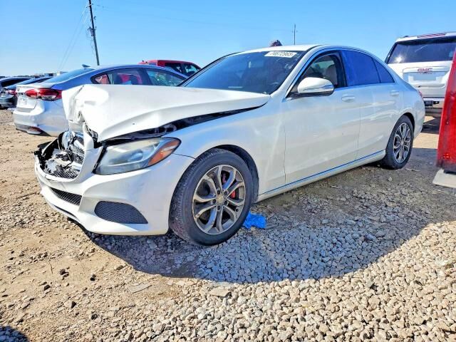 2015 MERCEDES-BENZ C-Class