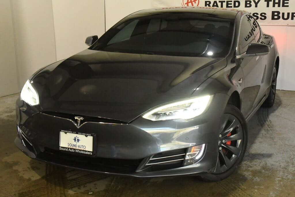 2019 TESLA Model S