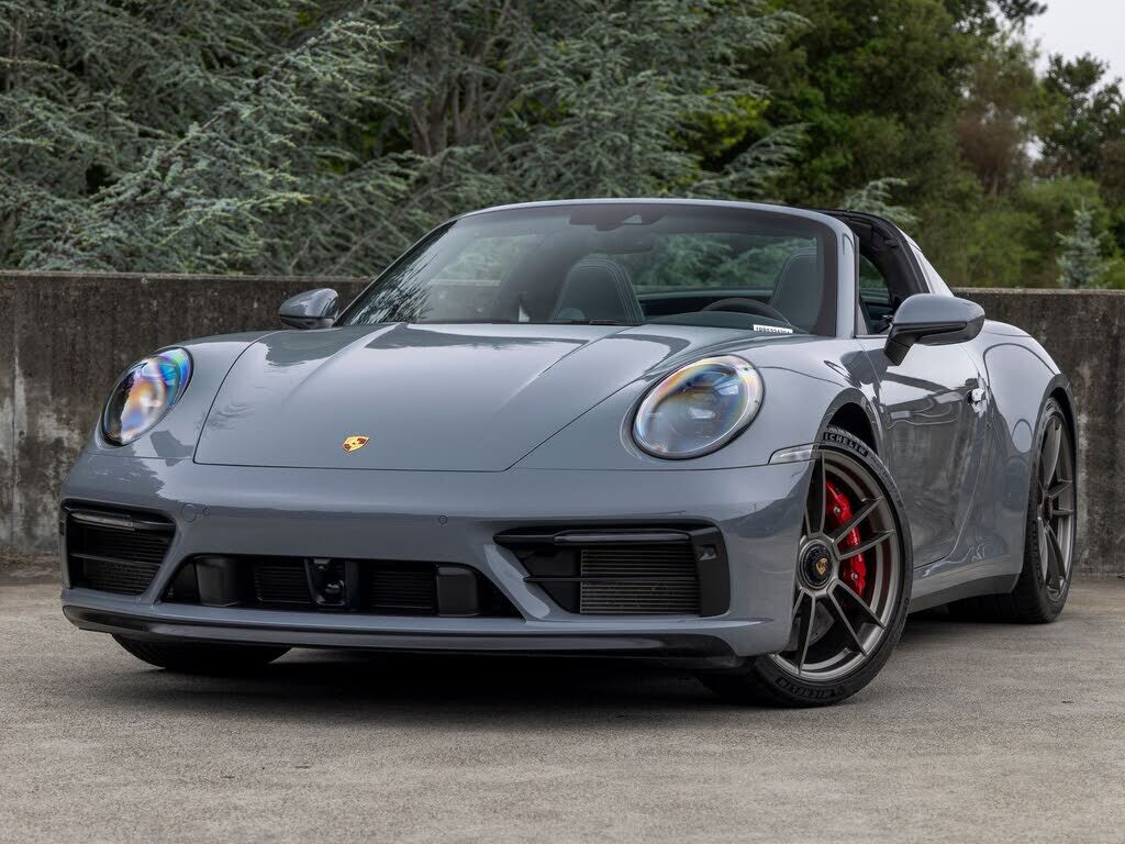 2024 PORSCHE 911