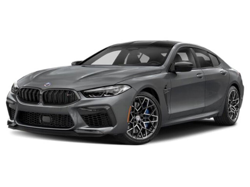 2023 BMW M8