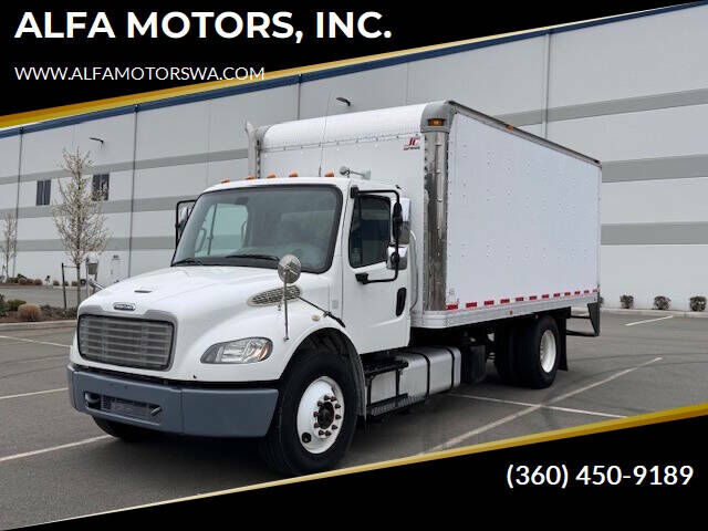 2013 FREIGHTLINER M2