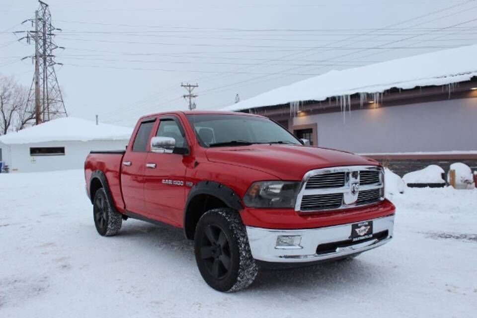 2011 DODGE Ram