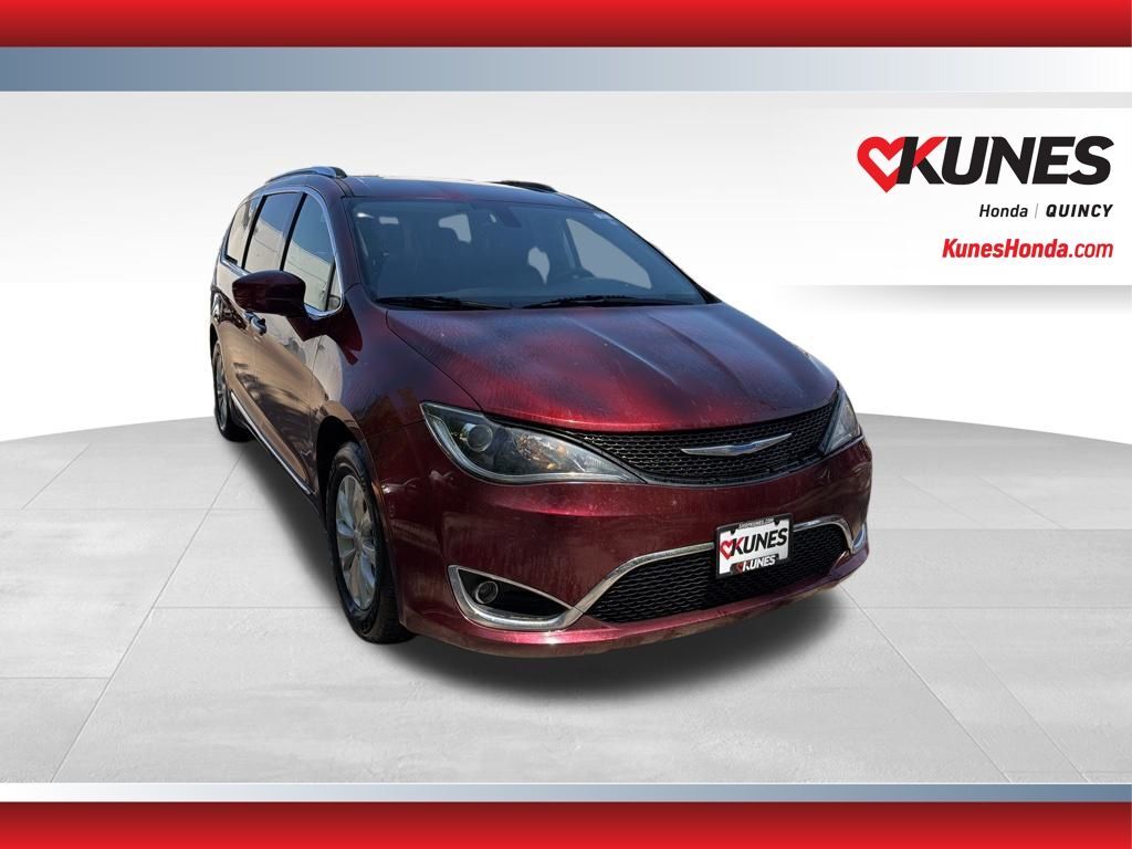 2019 CHRYSLER Pacifica