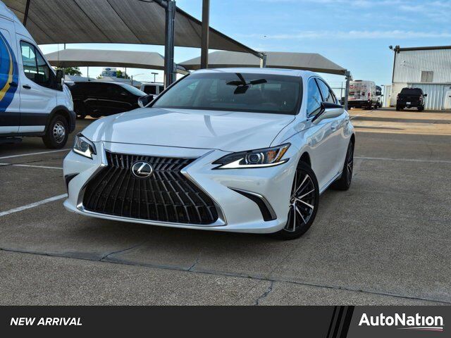 2023 LEXUS ES