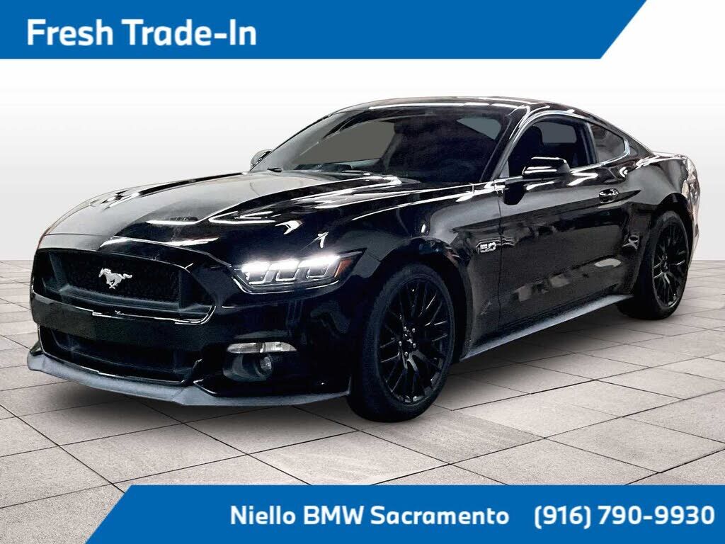 2017 FORD Mustang