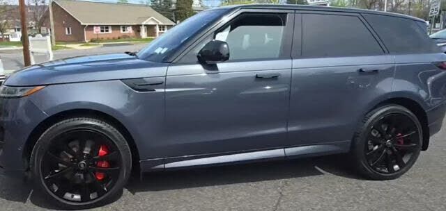 2023 LAND ROVER Range Rover Sport