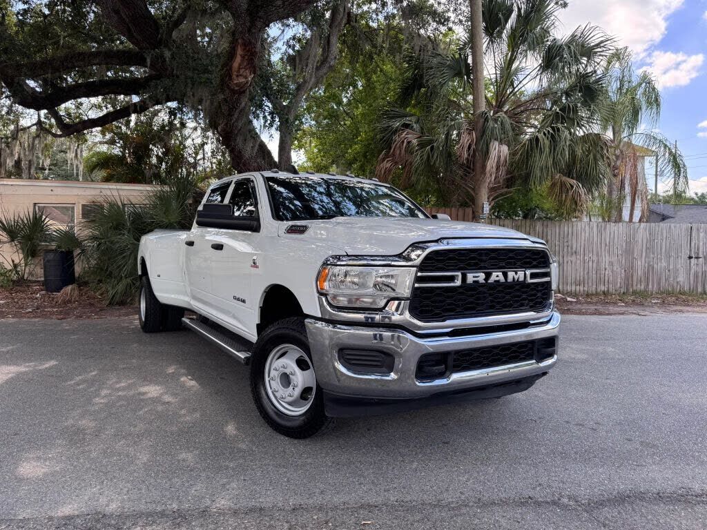 2022 RAM 3500