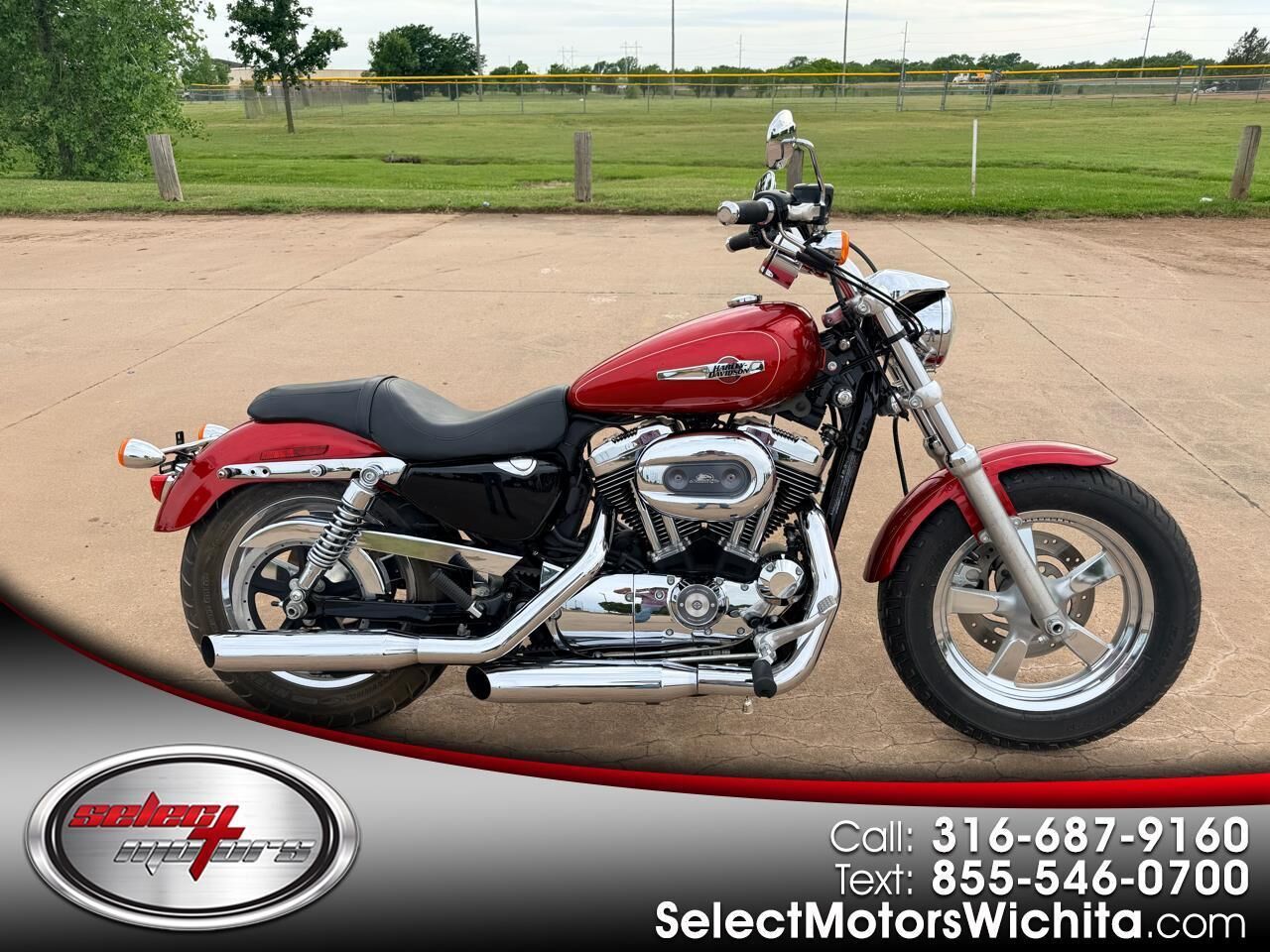 2013 HARLEY DAVIDSON 1200 Custom / 1200 Custom Anniversary