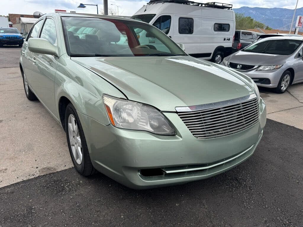 2006 TOYOTA Avalon