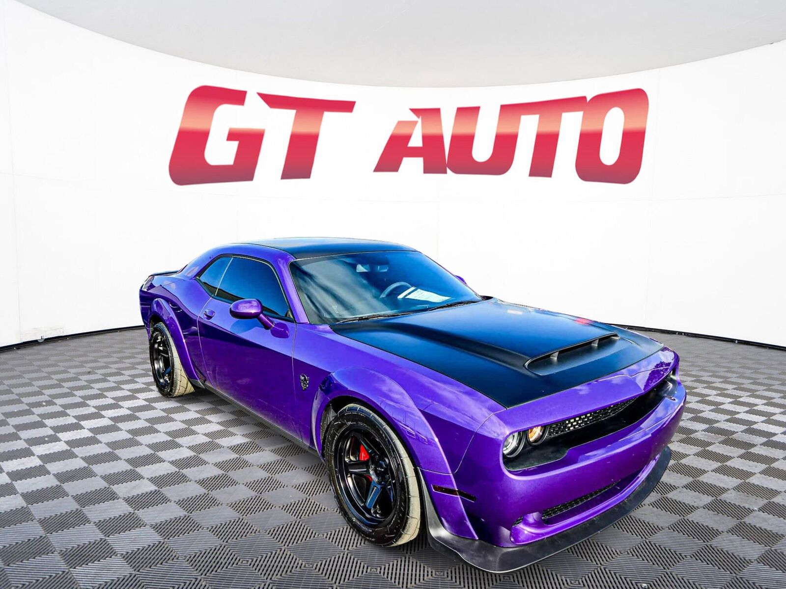 2018 DODGE Challenger