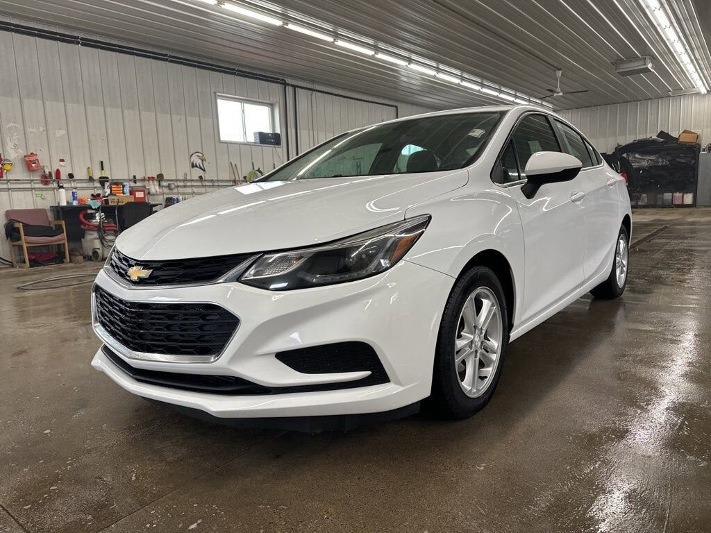 2017 CHEVROLET Cruze