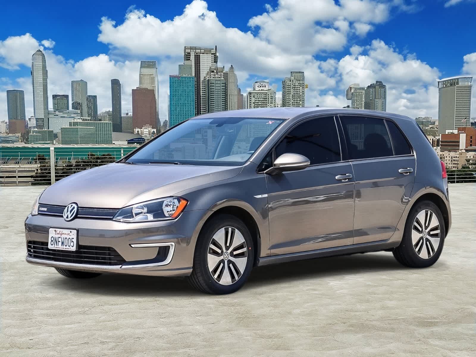 2016 VOLKSWAGEN e-Golf