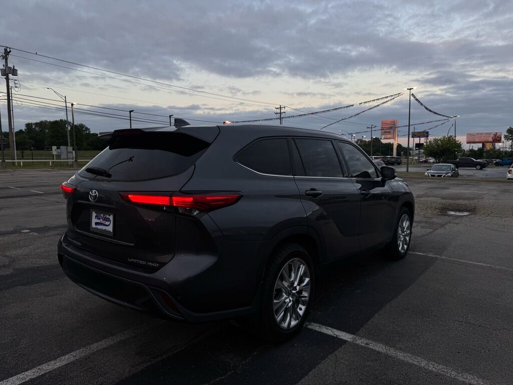 2020 TOYOTA Highlander
