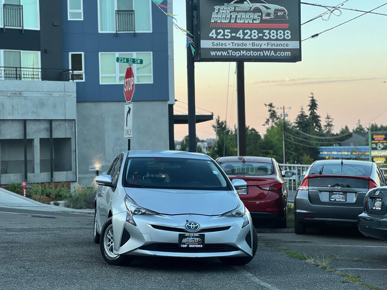 2016 TOYOTA PRIUS