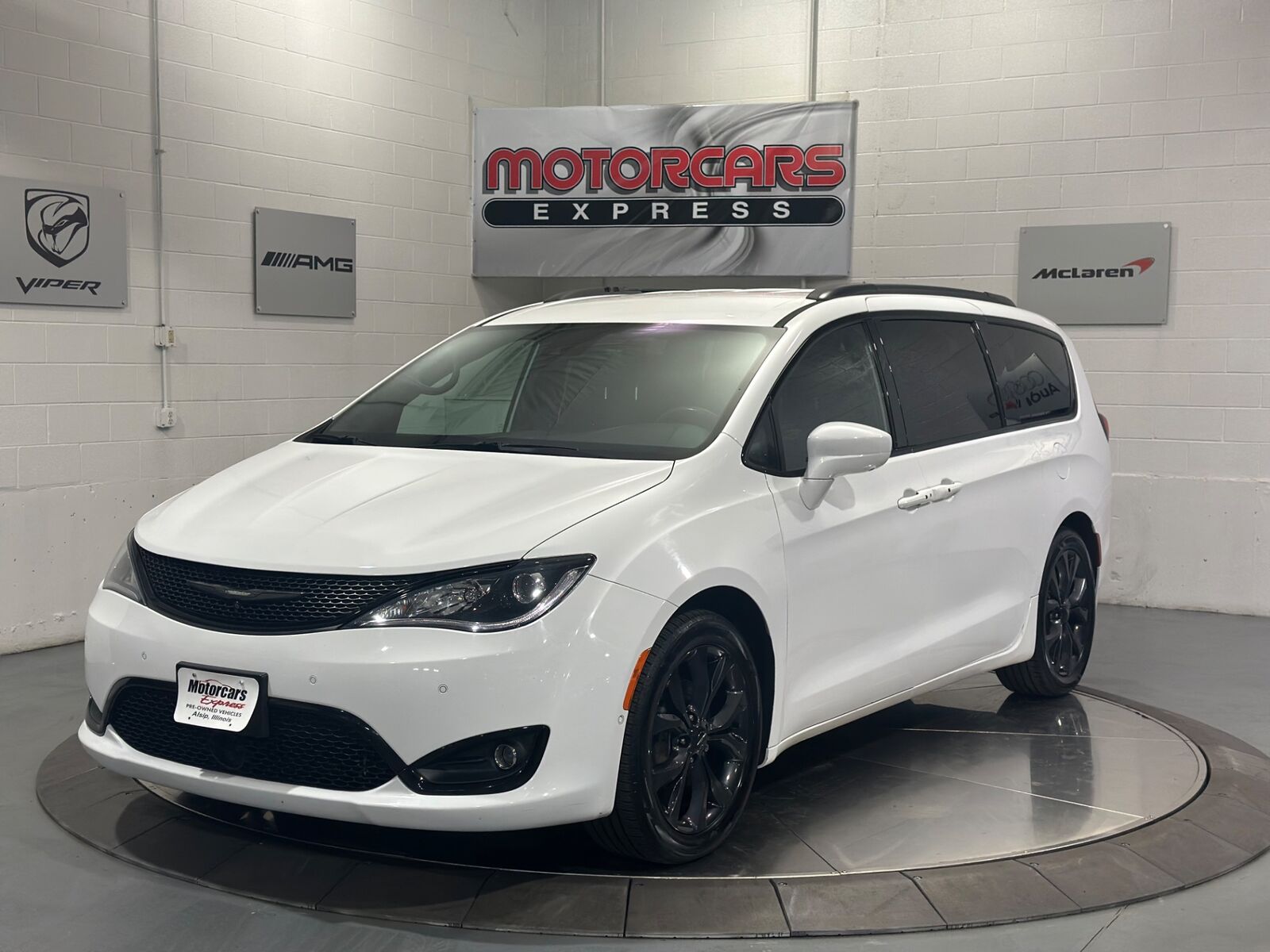 2018 CHRYSLER Pacifica