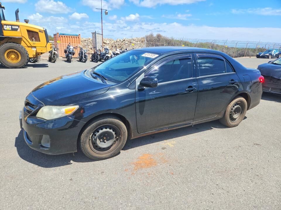 2013 TOYOTA Corolla