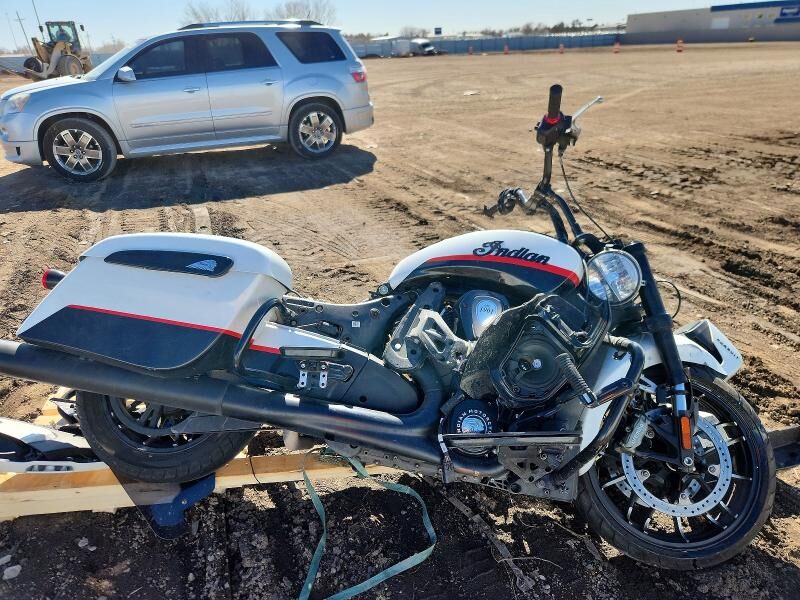 2022 INDIAN MOTORCYCLE Pursuit