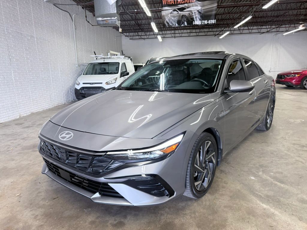 2025 HYUNDAI Elantra