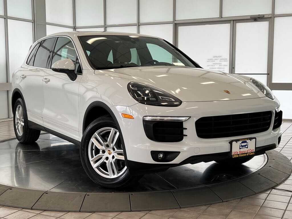 2016 PORSCHE Cayenne