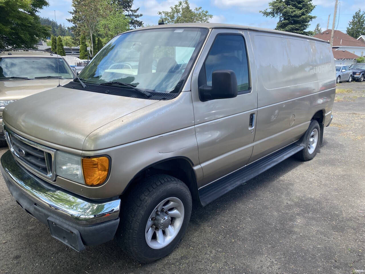 2004 FORD E-250