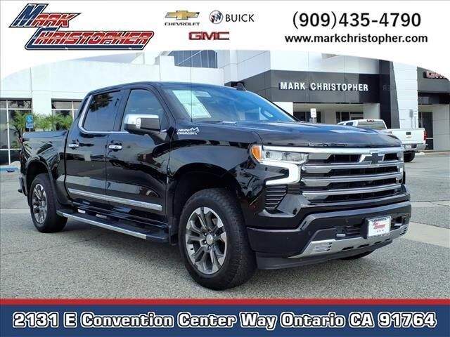 2025 CHEVROLET Silverado