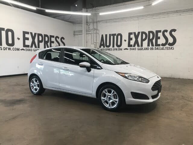 2016 FORD Fiesta