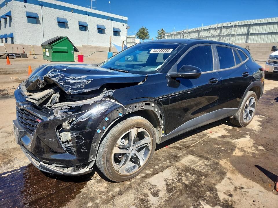 2024 CHEVROLET Trax